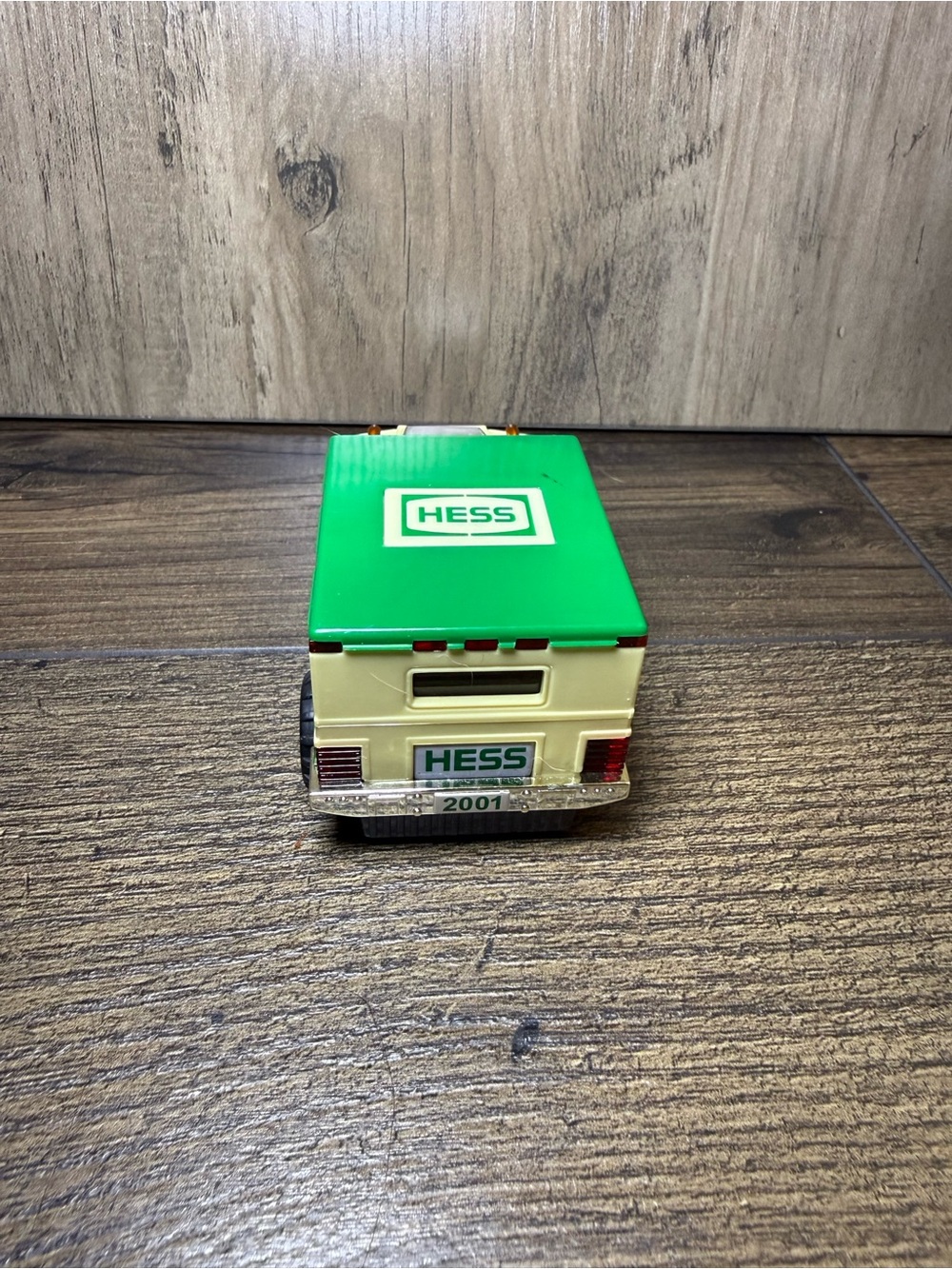 Hess Gasoline Corp. 2001 Collectible Humvee 4” Toy Armored Unit Hummer Brinks - Picture 2 of 7